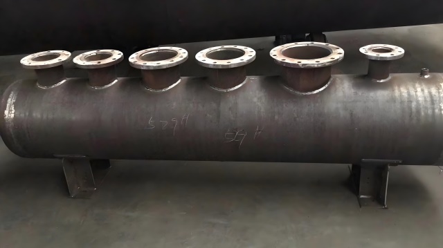 鹤岗大口径集分水器